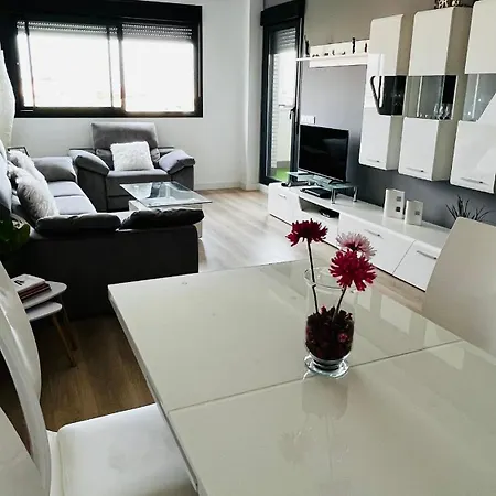 Atico Con Piscina Y Vistas Al Mar Habitat Litoral Apartment *